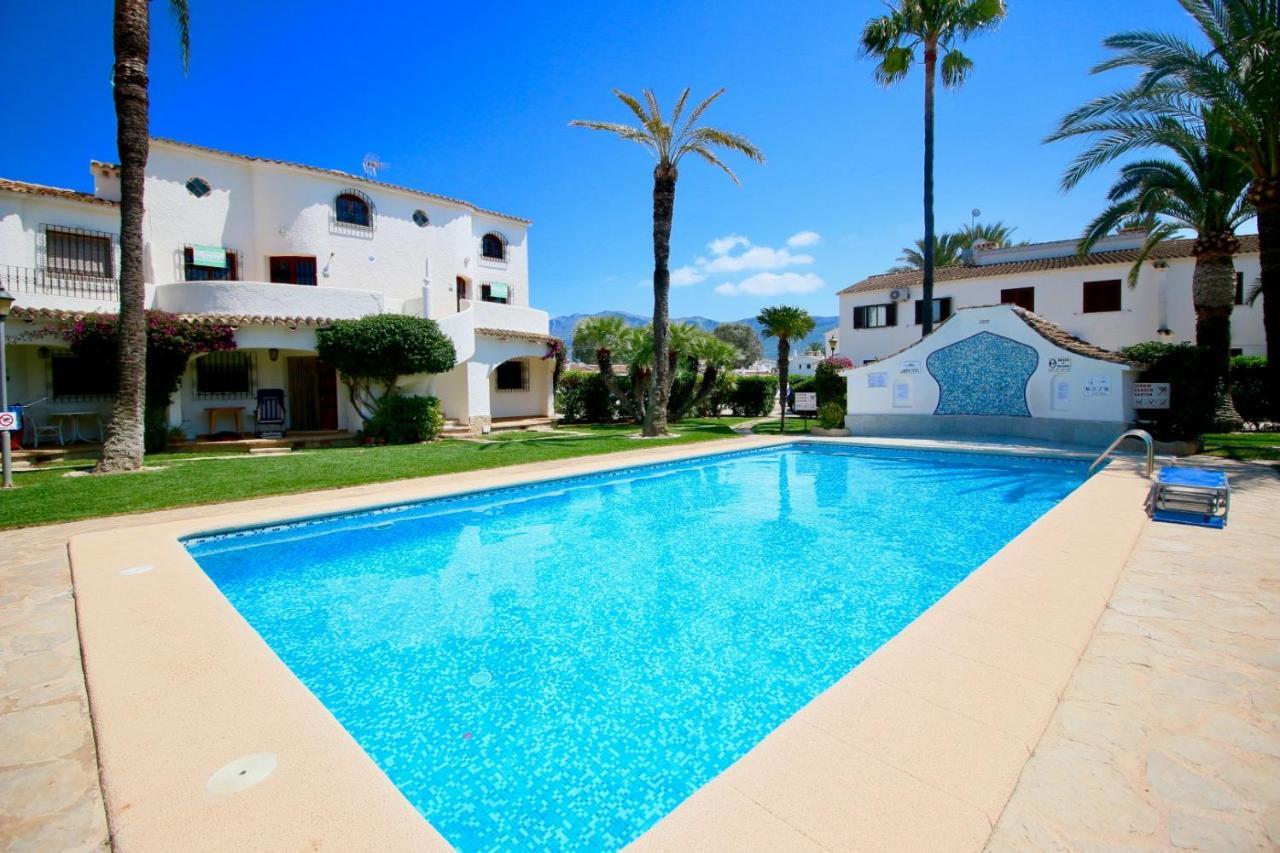 Oasis Parc 45 Villa Denia Exterior photo