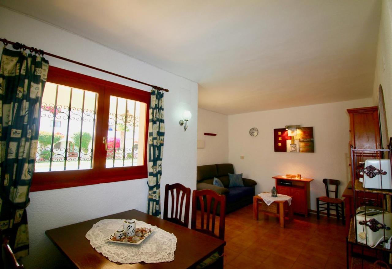 Oasis Parc 45 Villa Denia Exterior photo