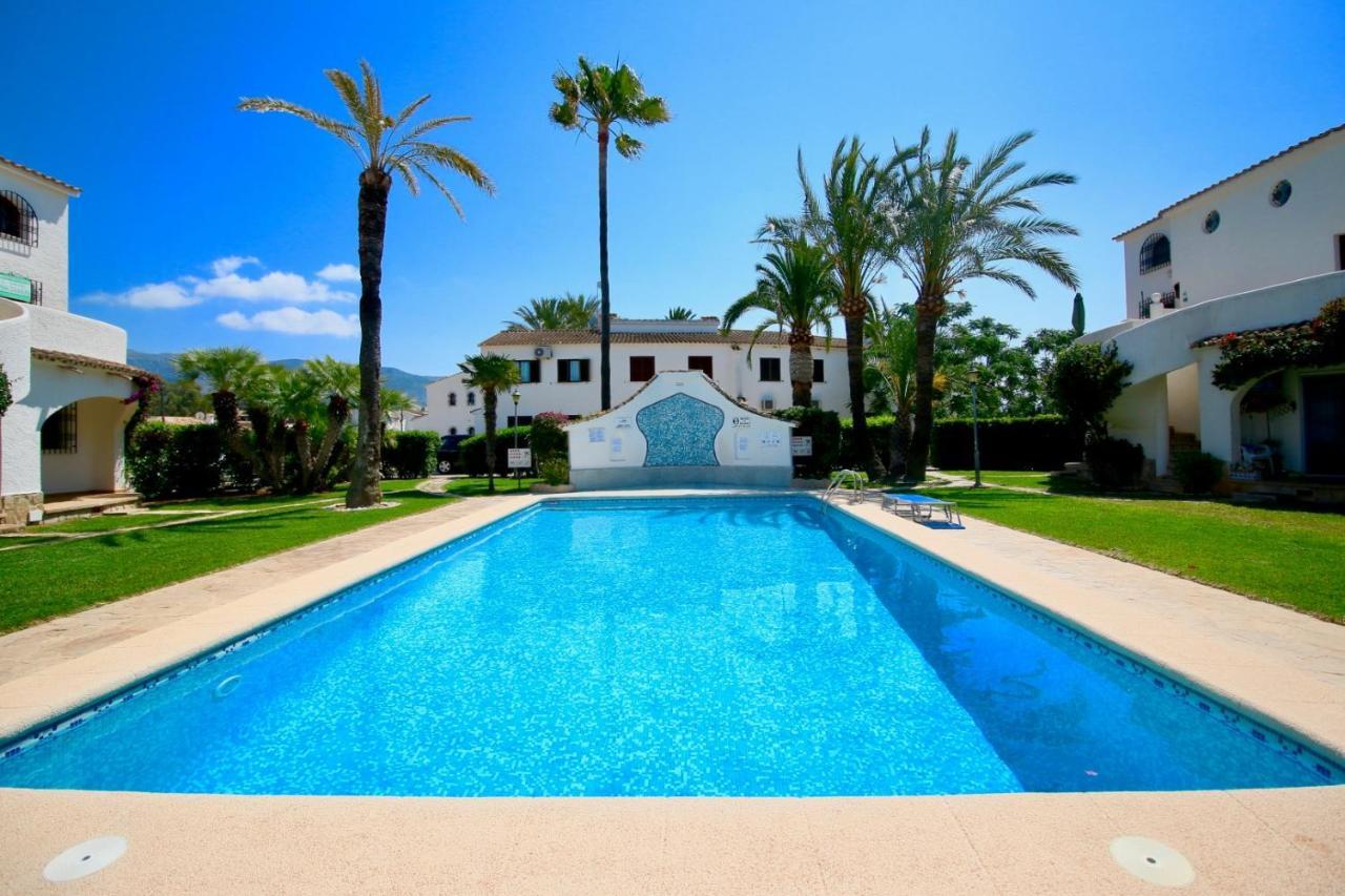 Oasis Parc 45 Villa Denia Exterior photo